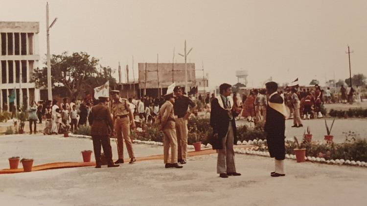 Meerut and Delhi: So near and yet so far